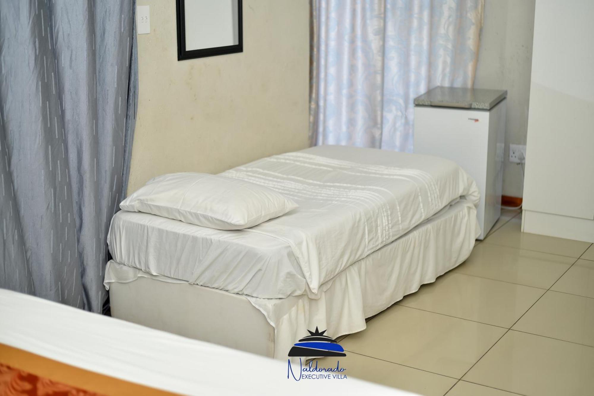 Naldorado Executive Villa Mbombela Esterno foto
