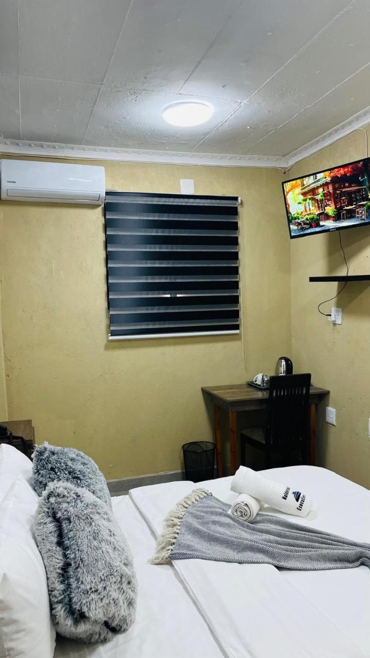 Naldorado Executive Villa Mbombela Esterno foto